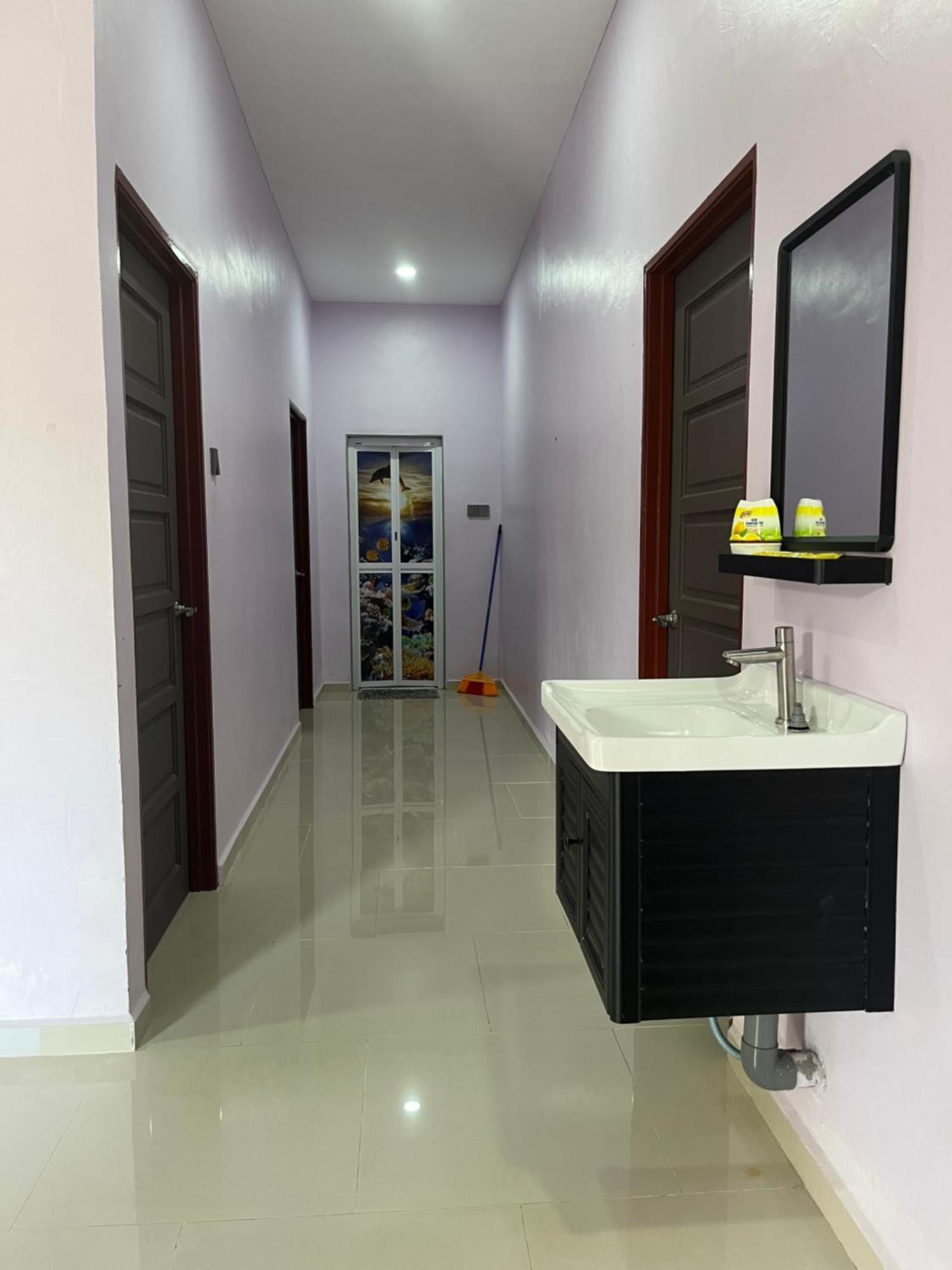 Razak Guest House Сетиу Экстерьер фото
