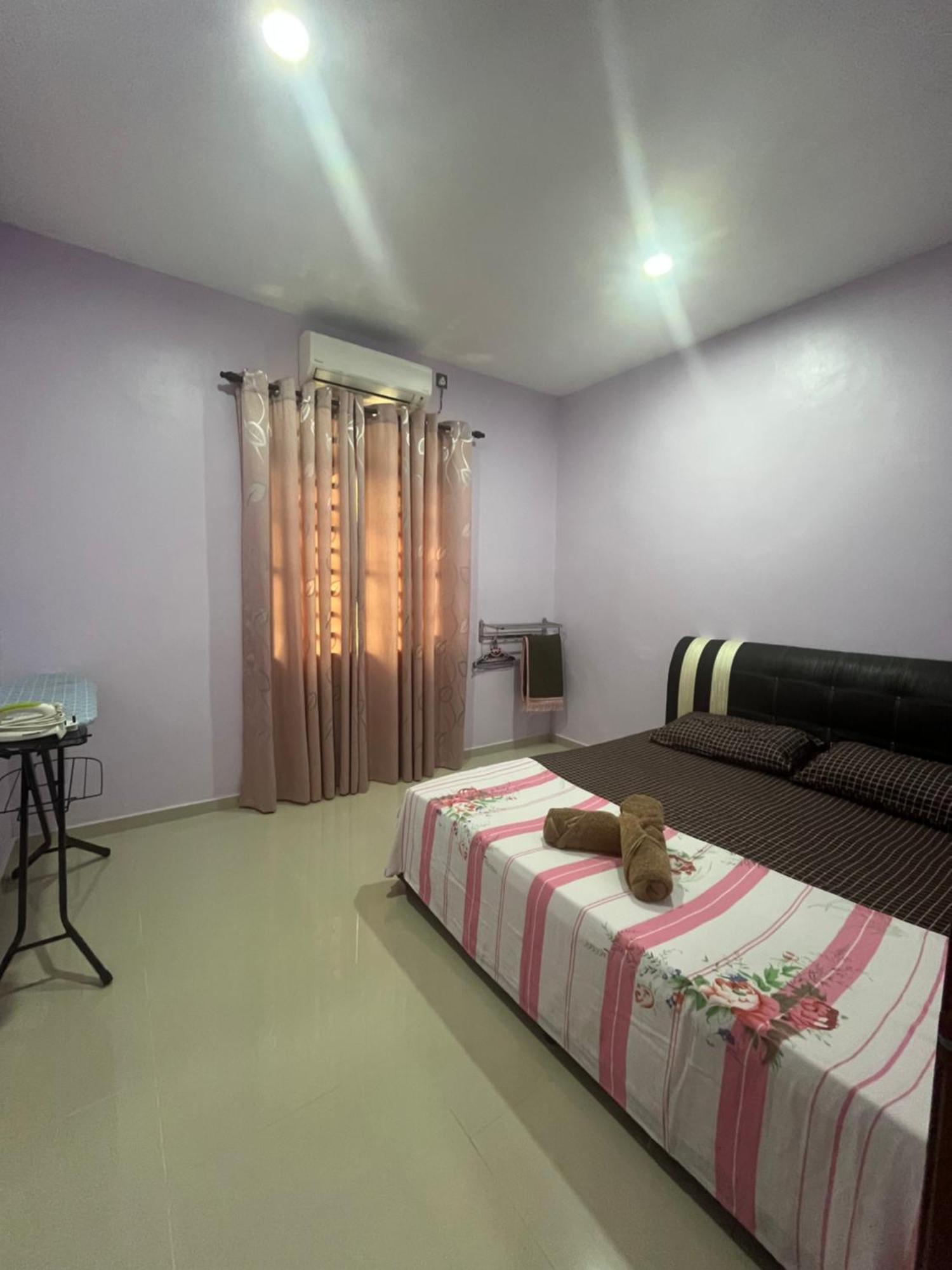 Razak Guest House Сетиу Экстерьер фото